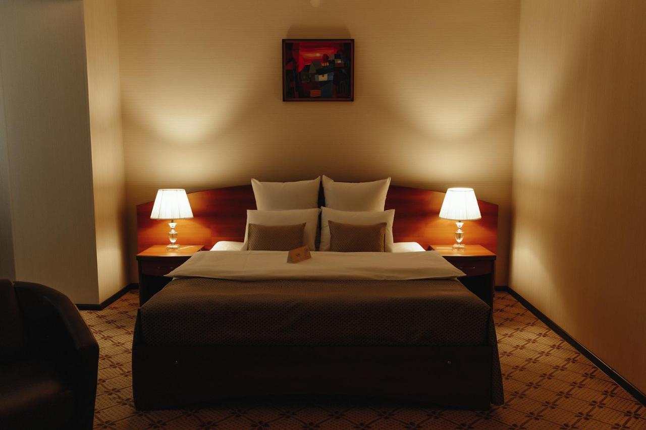 Medeu Hotell Kostanaj Eksteriør bilde